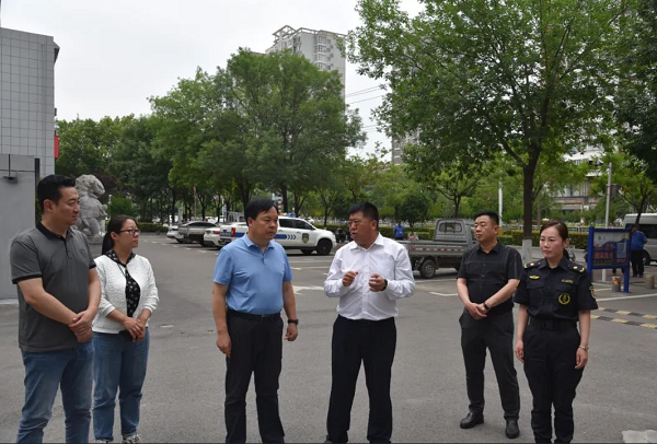 商丘市城市管理局党组书记、局长李长领一行<br>莅临永城调研城市管理工作