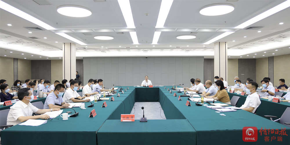 市委常委會召開會議 傳達學習習近平總書記在中共中央政治局會議上的重要講話精神