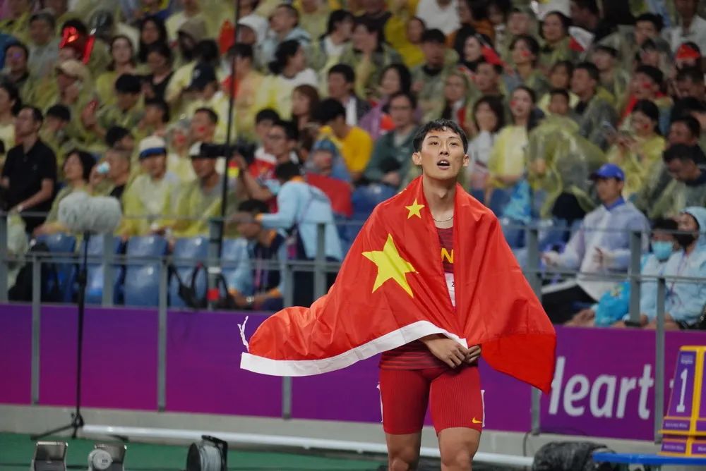 豫见亚运丨谢智宇完美逆袭登上领奖台