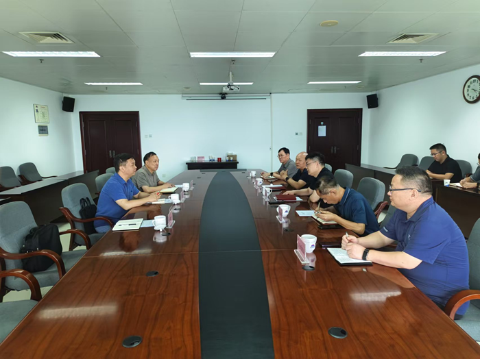 省应急管理厅副厅长马天希到河南能源集团有限公司开展节前安全检查