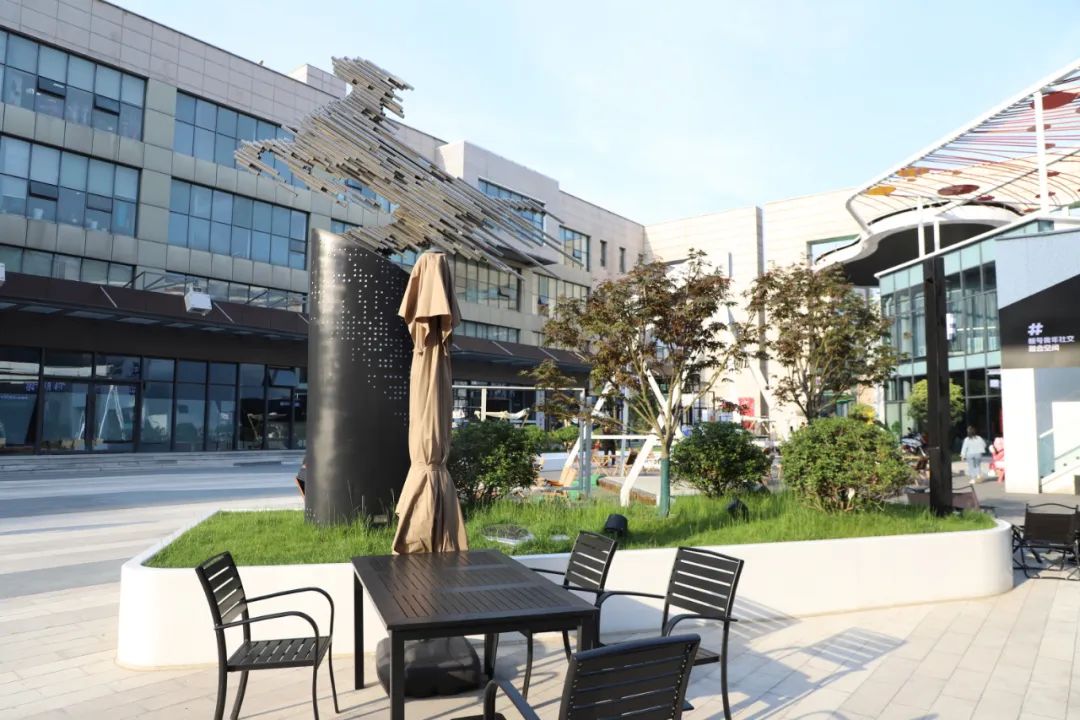 信阳市中心城区多街道打造特色消费经营区 <br>激发城市青春活力向美行！
