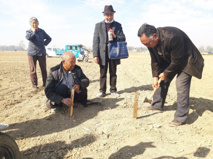 上蔡县洙湖镇司法所：土地边界起纠纷 人民调解化隔阂