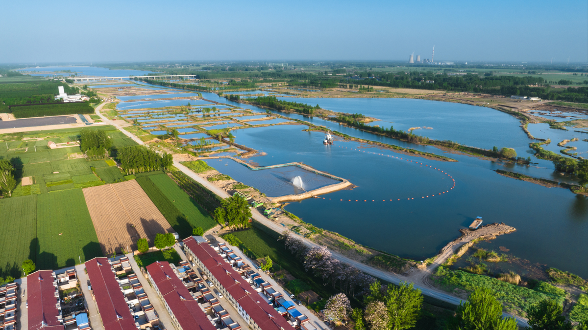 河南新闻广播：图集丨风暖昼长好时节 河南重点水利工程施工忙