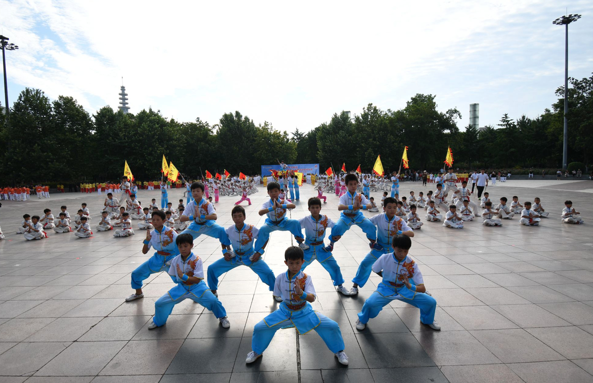 走！8月8日到郑州奥体中心畅享激情“全民健身潮”