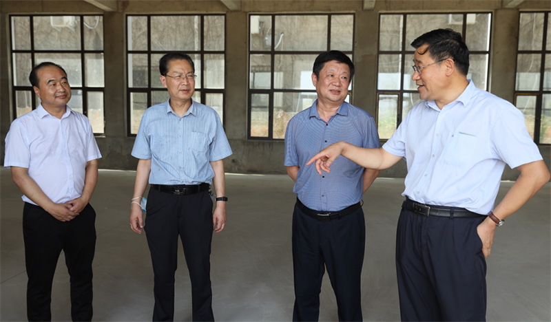 河南省文化和旅游厅深入南阳市卧龙区开展新时代文明实践暨“四送一助力”结对帮创 主题活动