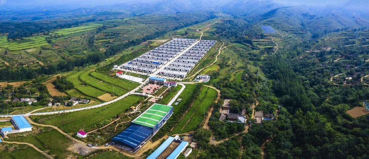 【汝州市】扶贫见实效 锦旗表真情