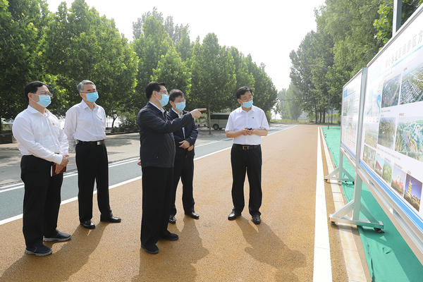 王国生在郑州市调研时强调 以人为本建设生态宜居之城 以文为魂提升城市综合实力