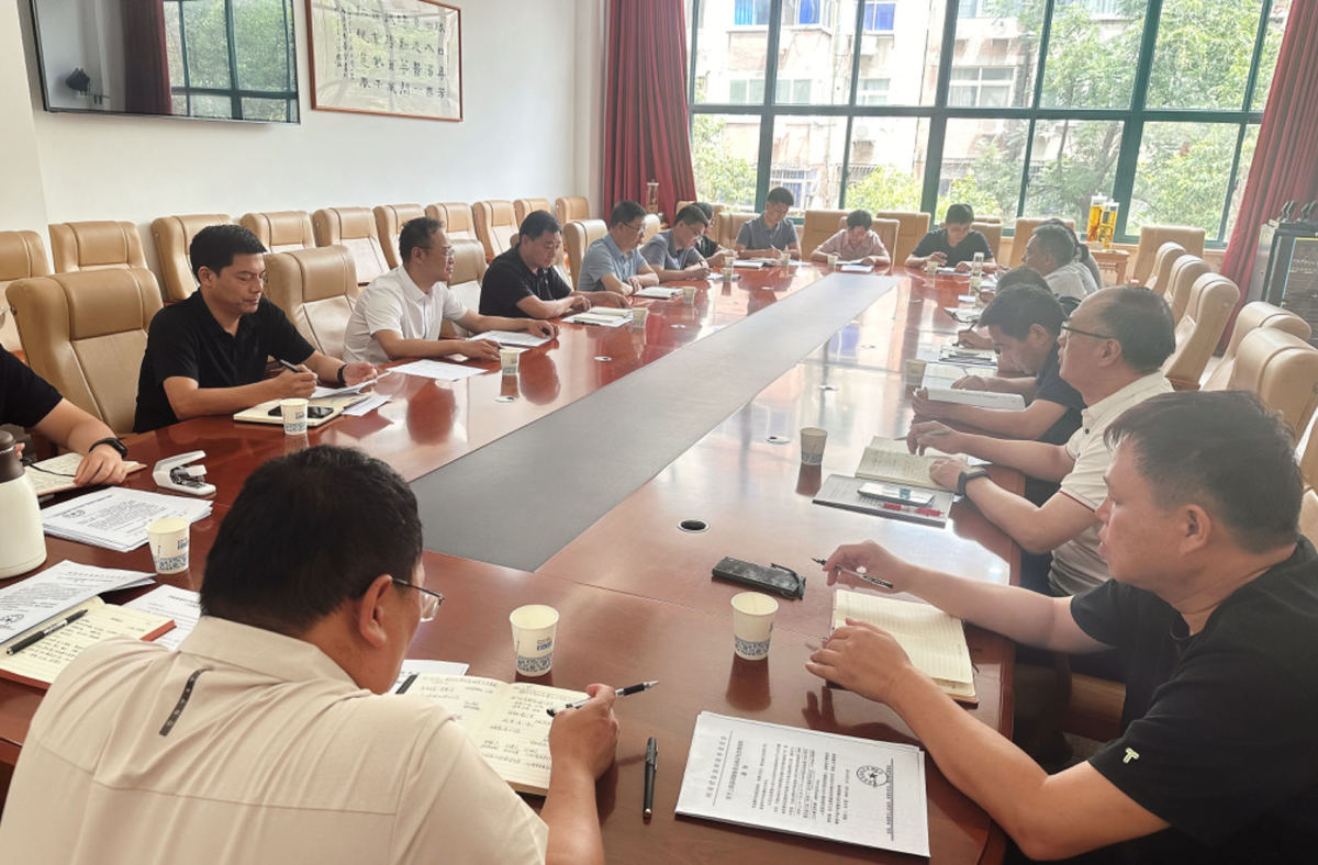 涉农项目立项监管评估专班召开项目谋划座谈会
