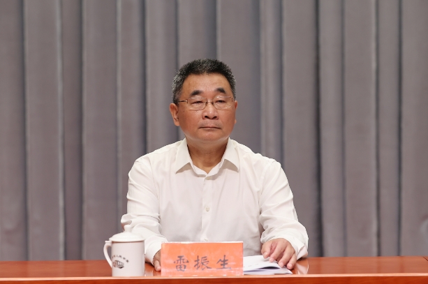 国家“三大奖”获奖代表受邀在主席台就座