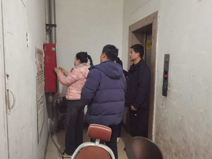 武陟县应急管理局联合消防大队开展高层建筑消防安全专项检查