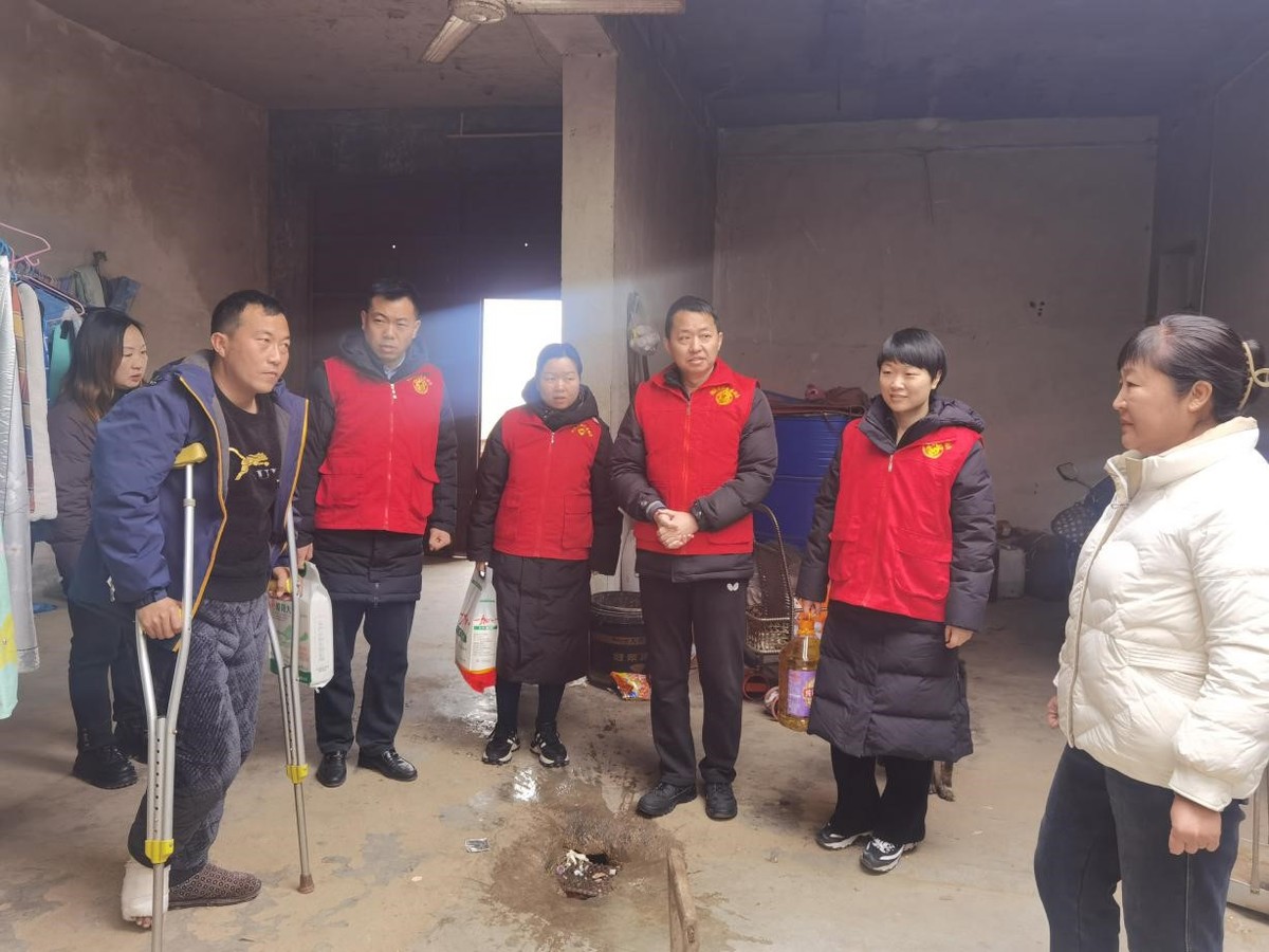 省水产站到冠子岭村开展志愿服务乡村行活动