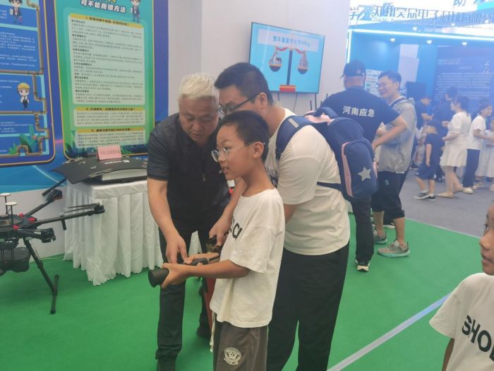 现代化应急装备都有啥？河南省2023年全国科普日展览活动等你来打卡