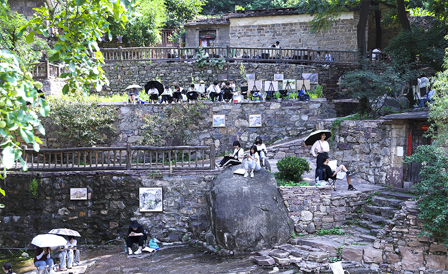 国内最大全域全时美术展开幕