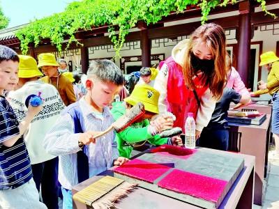 央媒看河南丨“爆红”变“长红” 出圈更出彩——开封积极推动文旅融合高质量发展
