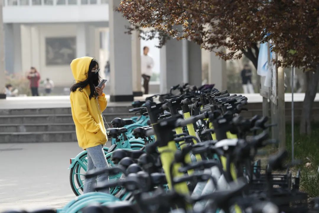 一个摄影老师眼中封闭在校的教学影像记录