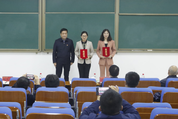 学生当评委，郑州轻工业大学开展思政课“大练兵”活动