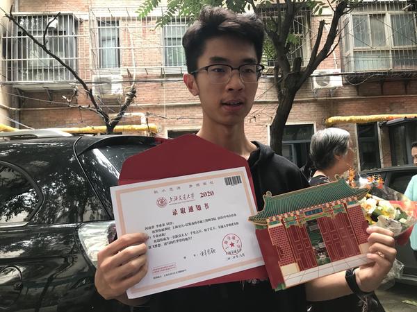 河南2020年考生排名_河南高考工厂:2020年高考,600分以上809人!