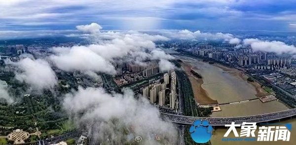 【行走河南·读懂中国】洛城雨后现“流云飞瀑” 宛若“天空之城”