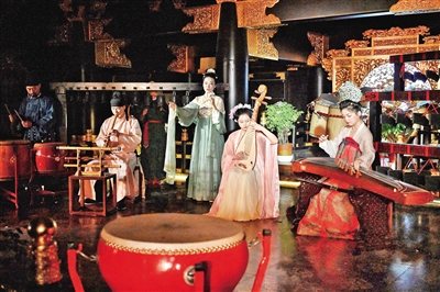 行走河南·读懂中国丨洛阳：文旅文创出圈出彩 融出美好“诗和远方”