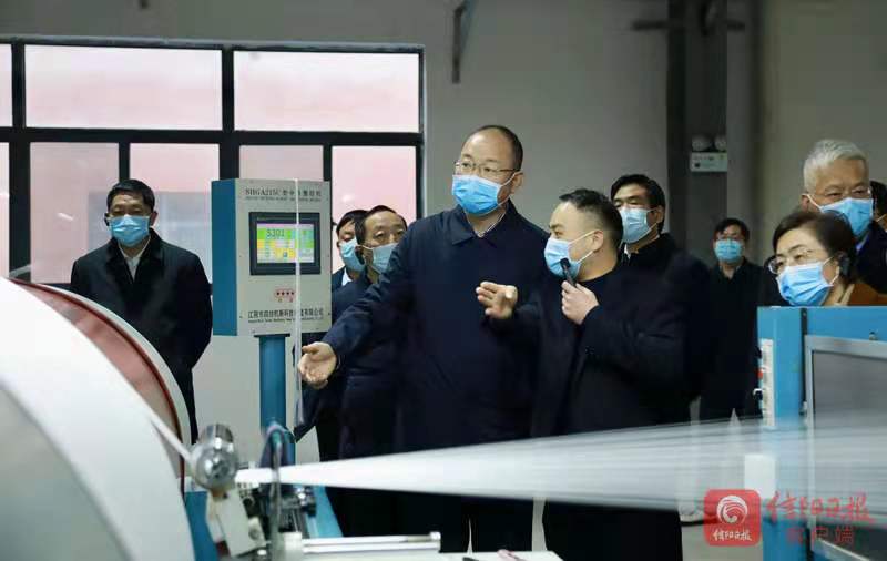 12月24日,市委书记,市长蔡松涛到固始县就产业绿色崛起,城乡人居环境