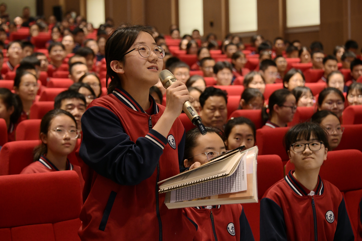 2023年河南省“科学家进校园”活动启动中国科学院院士、西湖大学校长施一公为河南学子作首场报告