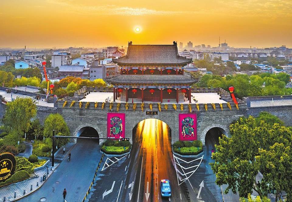 The Daliang Gate of Kaifeng