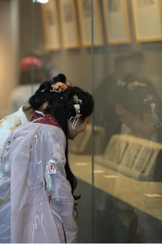 壁画复原、打卡“集章”……<br>4月13日至16日，来洛阳古墓博物馆沉浸式探宝