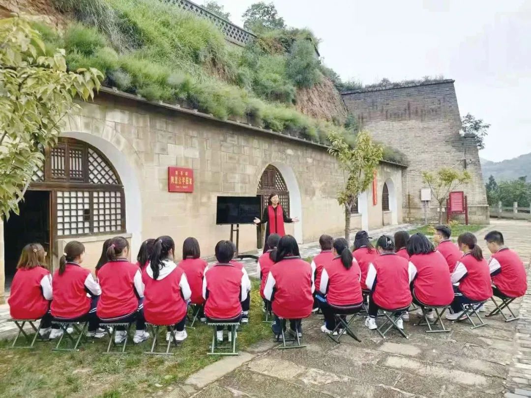 2022，红色旅游别样红
