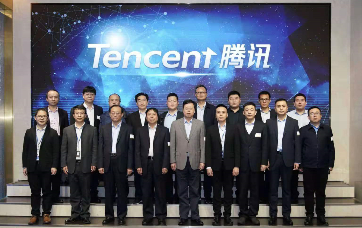 对标先进谋发展 合作共赢谱新篇——投资集团总经理闫万鹏一行赴深圳调研信息技术产业