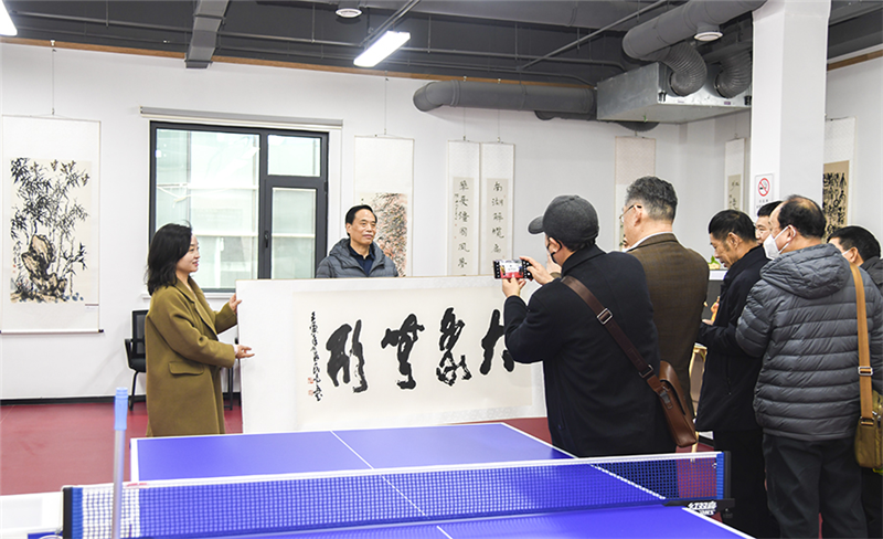 河南省文化和旅游厅老干部活动中心启用仪式暨“学习二十大·奋进新征程”老干部书画摄影作品展开幕式举行