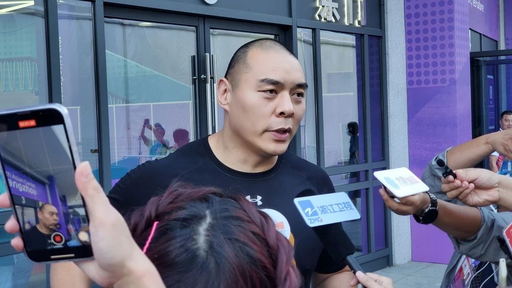 张志磊感谢家乡拳迷回应“下一场跟谁打”