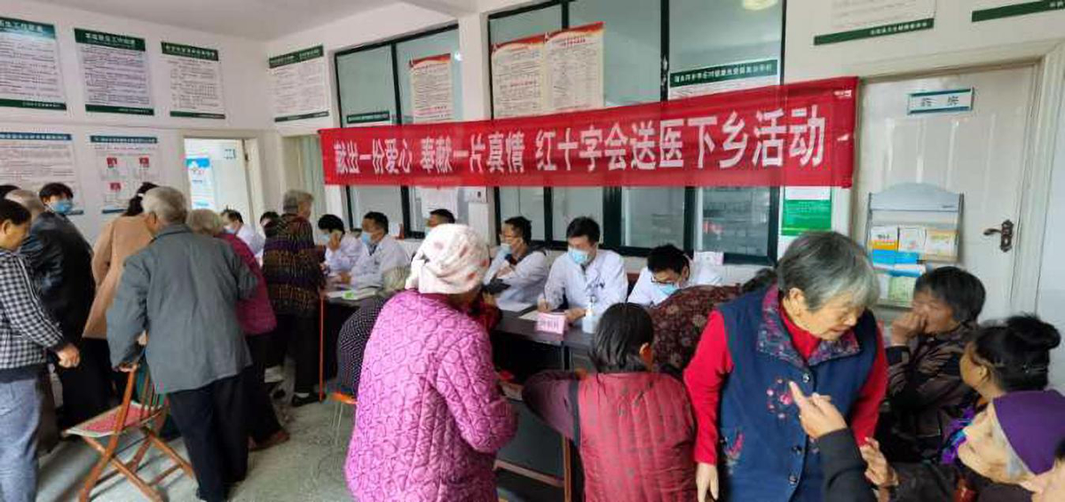 台前县审计局组织开展义诊服务助力健康扶贫