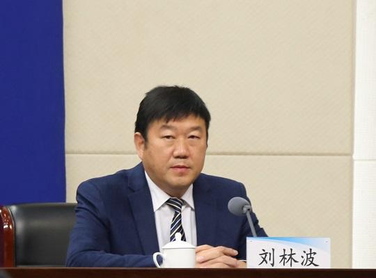 刘林波谢谢记者朋友对许昌工作的关注和大力支持.