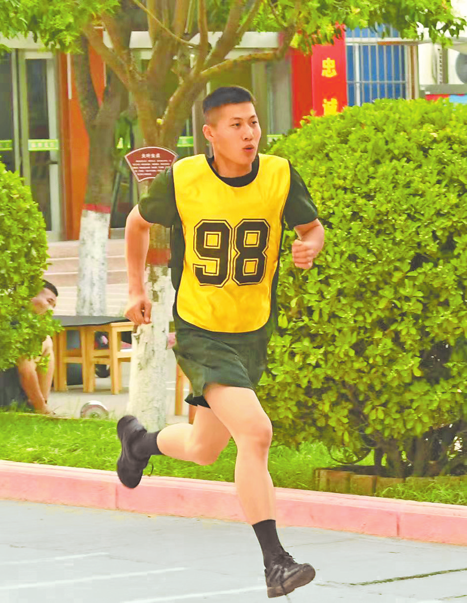 庆祝中国人民解放军建军九十六周年 火热军营 淬炼青春