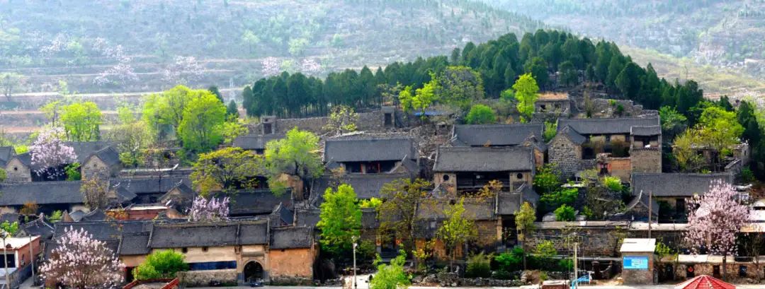 卫辉文旅精彩亮相郑州高铁站
