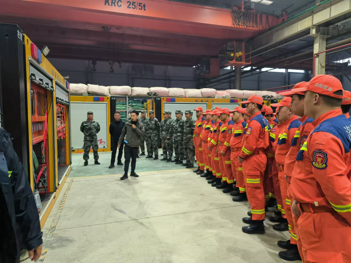 排水中心赴洛阳开展涉水抢险实操练兵比武交流