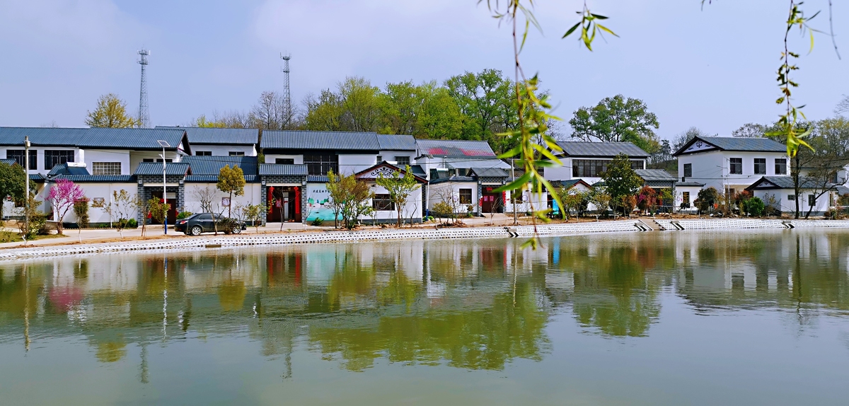 罗山灵山镇全域旅游建设步入快车道