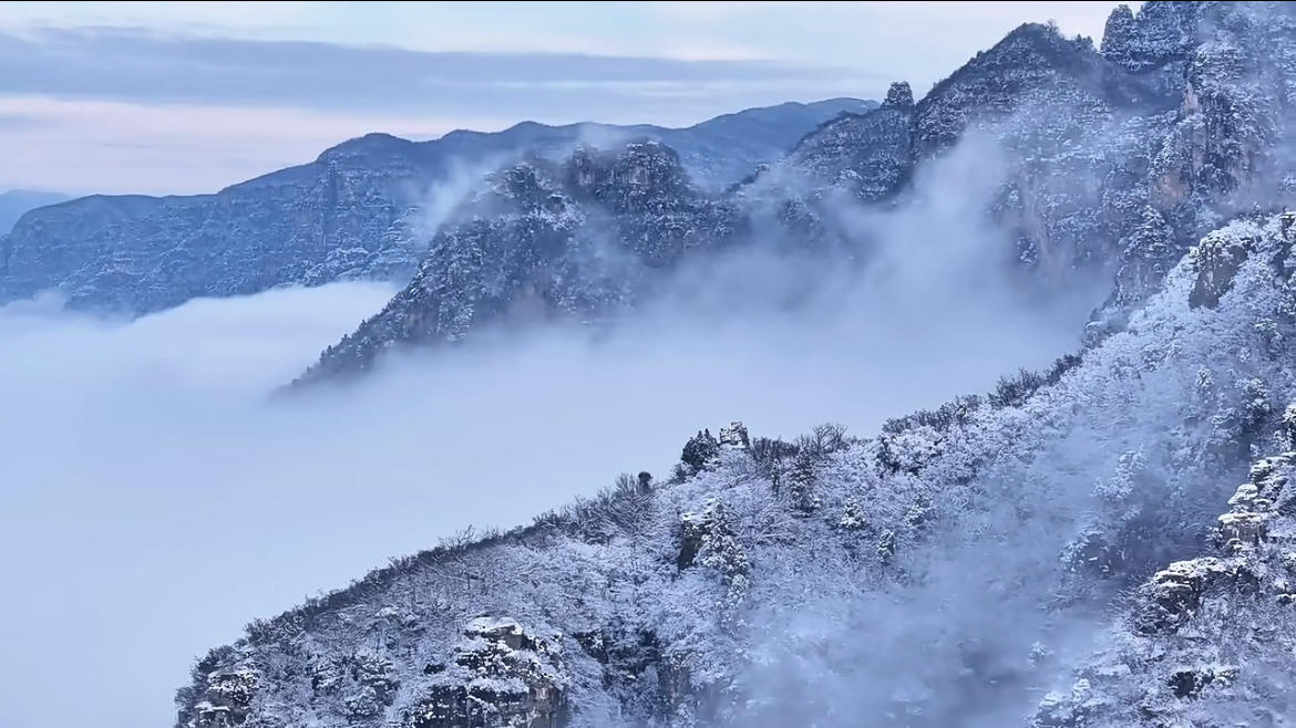 神瀑沟旅游景区雪景图片