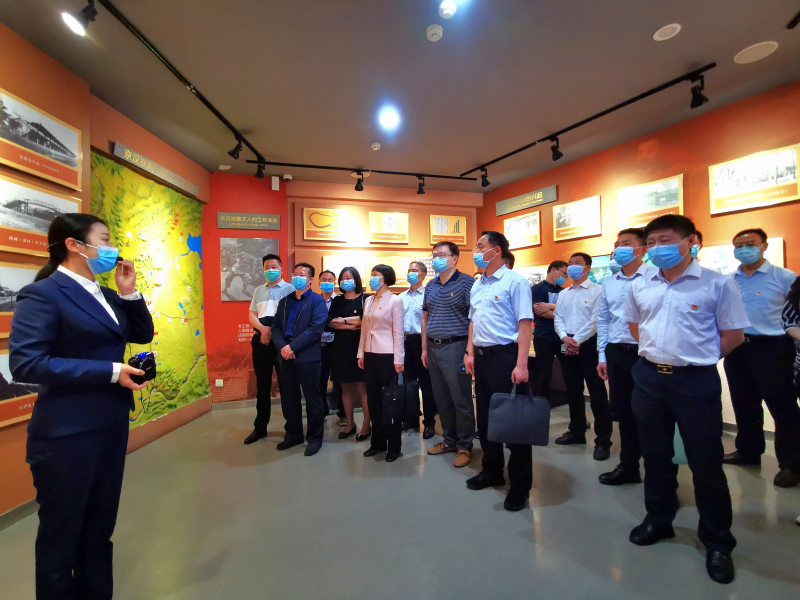 省地方金融監管局赴鄭州二七紀念館開展黨史學習教育現場教學暨主題黨日活動 省地方金融監管局赴鄭州二七紀念館開展黨史學習教育現場教學暨主題黨日活動