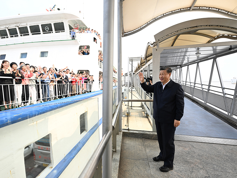 习近平在广东考察时强调：坚定不移全面深化改革扩大高水平对外开放 <br>在推进中国式现代化建设中走在前列