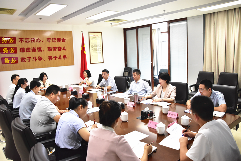 省行政审批政务信息管理局召开2023年新进人员座谈会