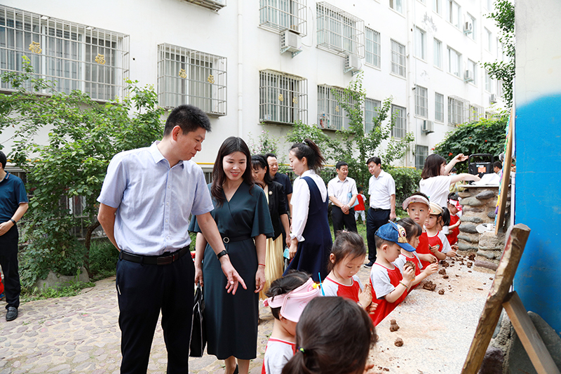 河南省學前教育安吉游戲推廣計劃啟動儀式暨省級示范幼兒園專項培訓舉行