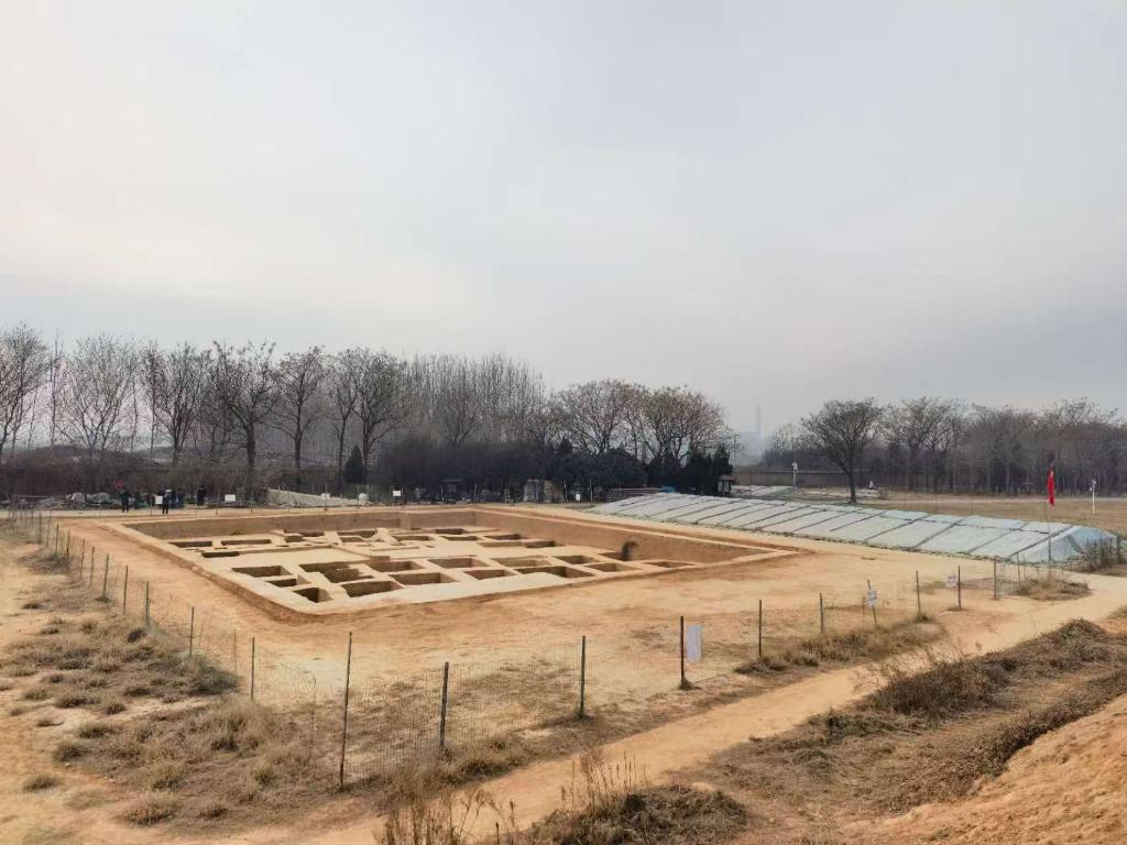 Longest city road discovered at 3,000-year-old ancient China capital site