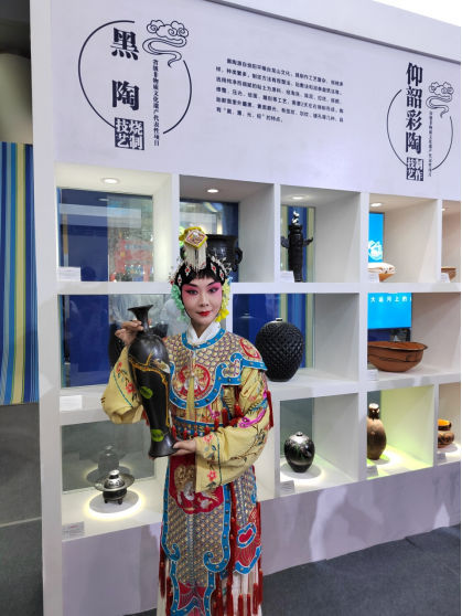 【行走河南·读懂中国】第七届中国非遗博览会透过河南非遗体味天地人和⑩｜黑陶：探秘史前文明，解锁龙山文化
