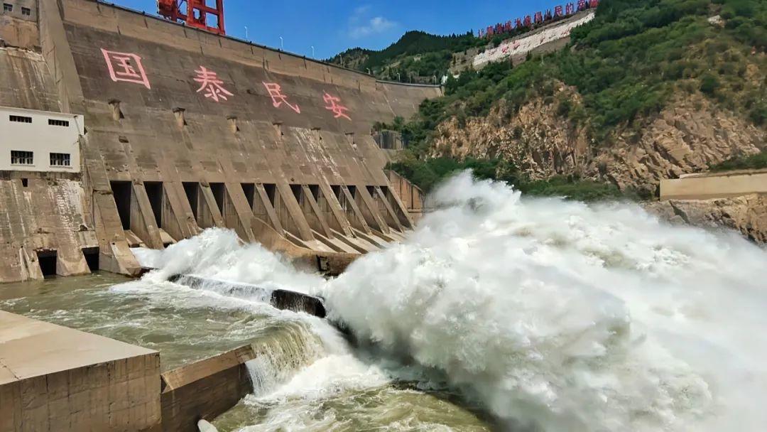 黄河三门峡大坝图片