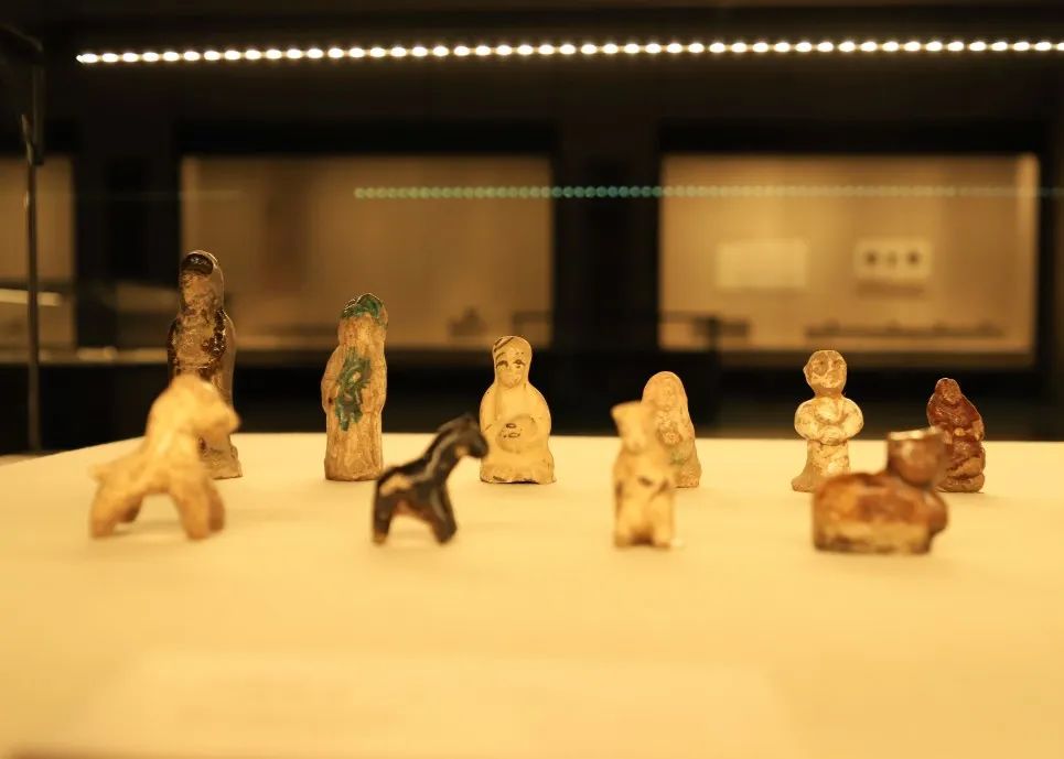 窑火斑斓——黄道窑陶瓷文物展
