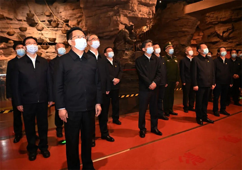 安徽省委常委集体赴河南省安阳市红旗渠学习考察
