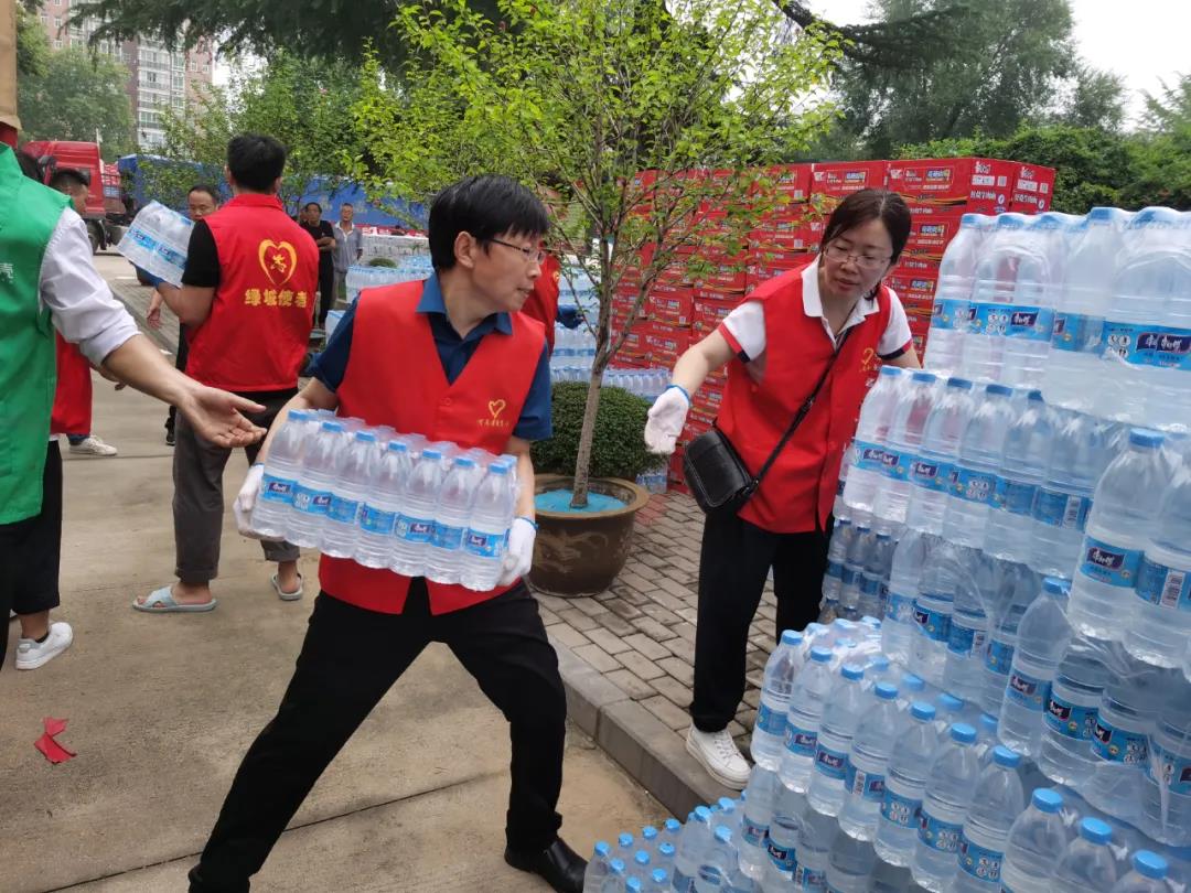 这就是厅长点名的河南教育铁军“志愿红”