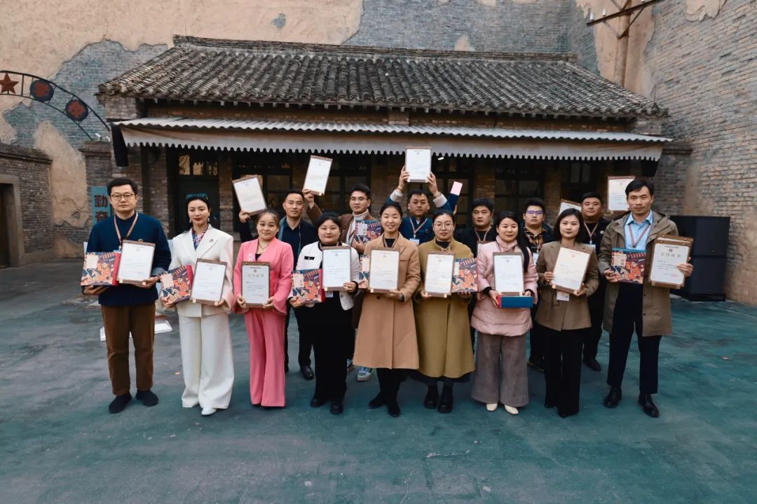 因热爱而来 为守护共聚——河南百名非遗新青年线下交流见面会举办