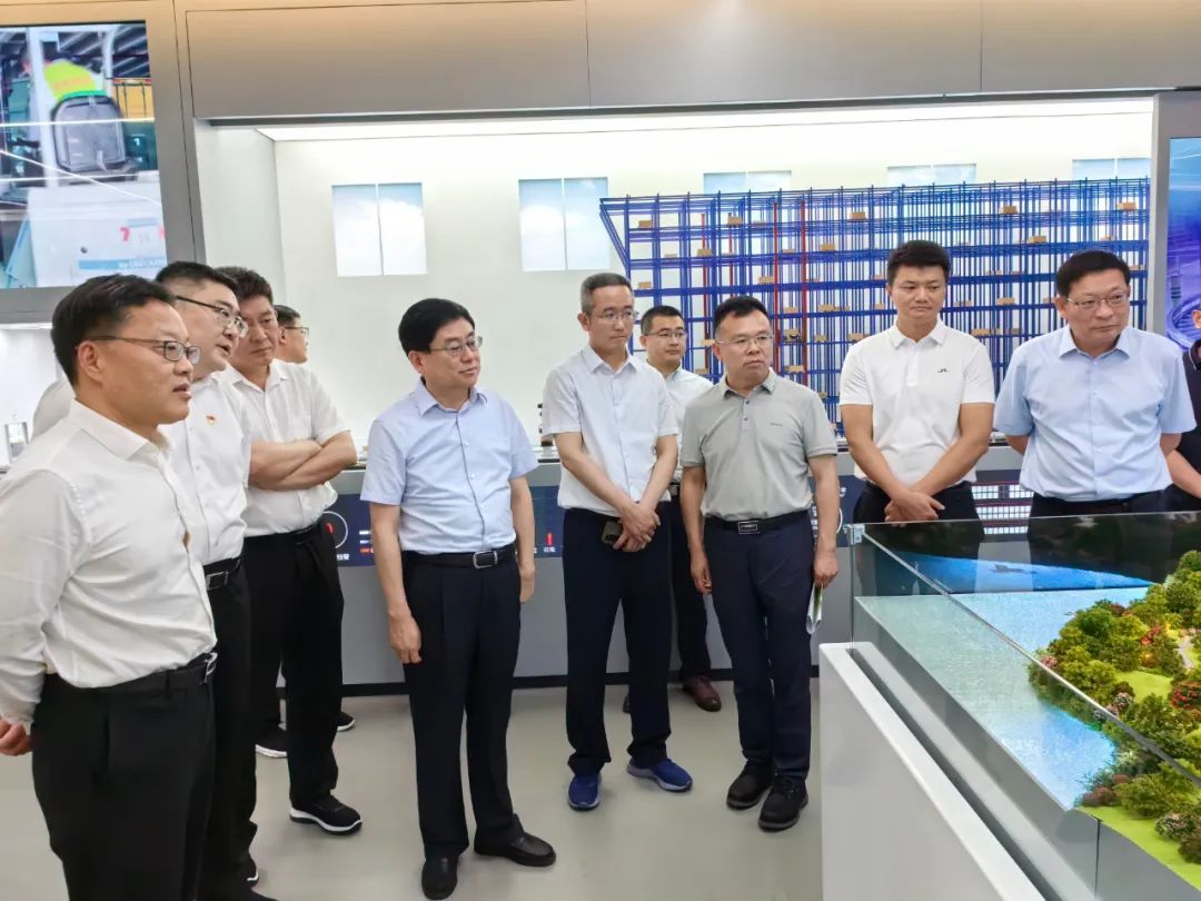 陳志偉赴廣東省考察招商